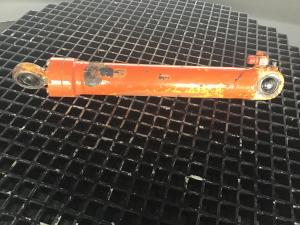 Liebherr Cilindro di sterzo